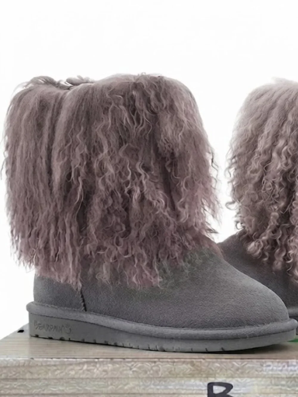 Bearpaw Boo Gray Shearling Wool Curly Lamb Fur Boho Sherpa Boots Women's 6 NEW